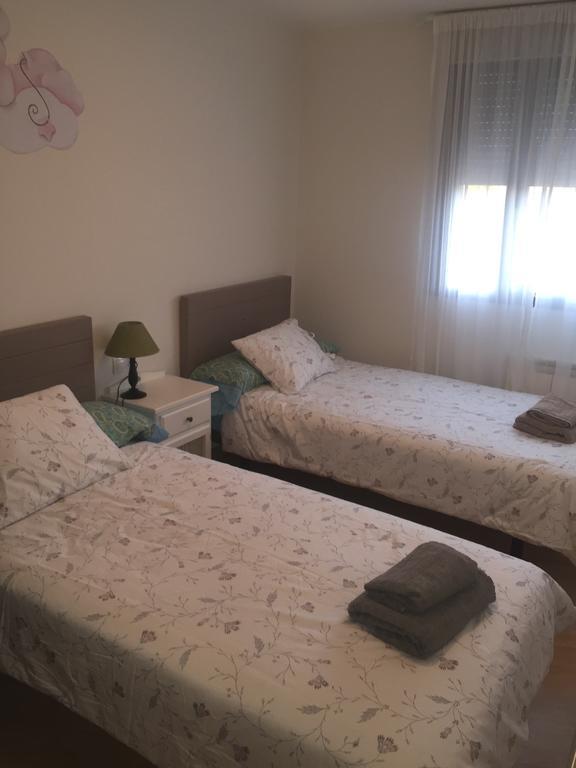 Apartamentos Mequedo Alcañiz Dış mekan fotoğraf
