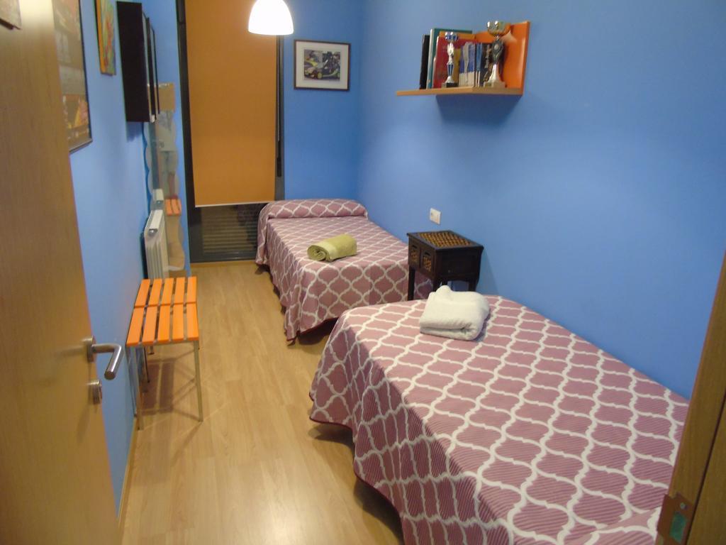 Apartamentos Mequedo Alcañiz Dış mekan fotoğraf
