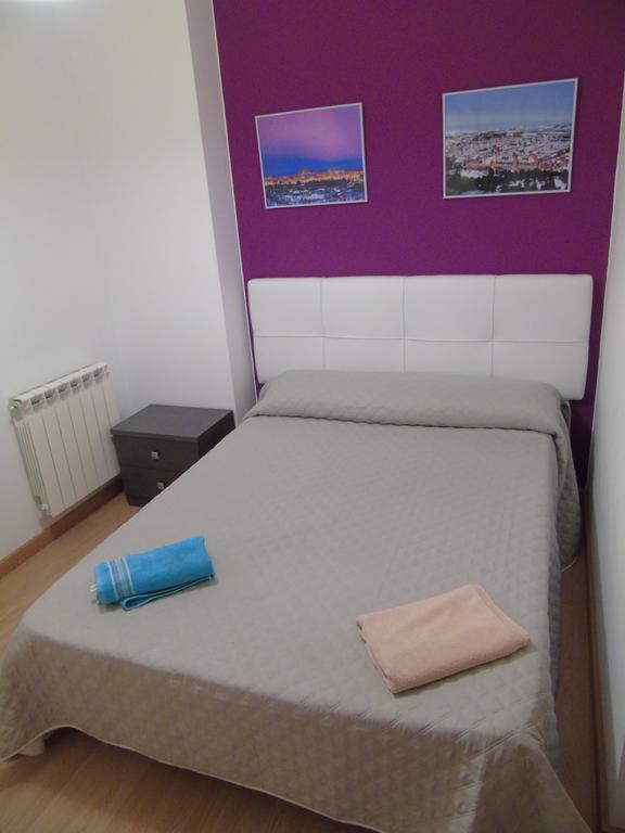 Apartamentos Mequedo Alcañiz Dış mekan fotoğraf